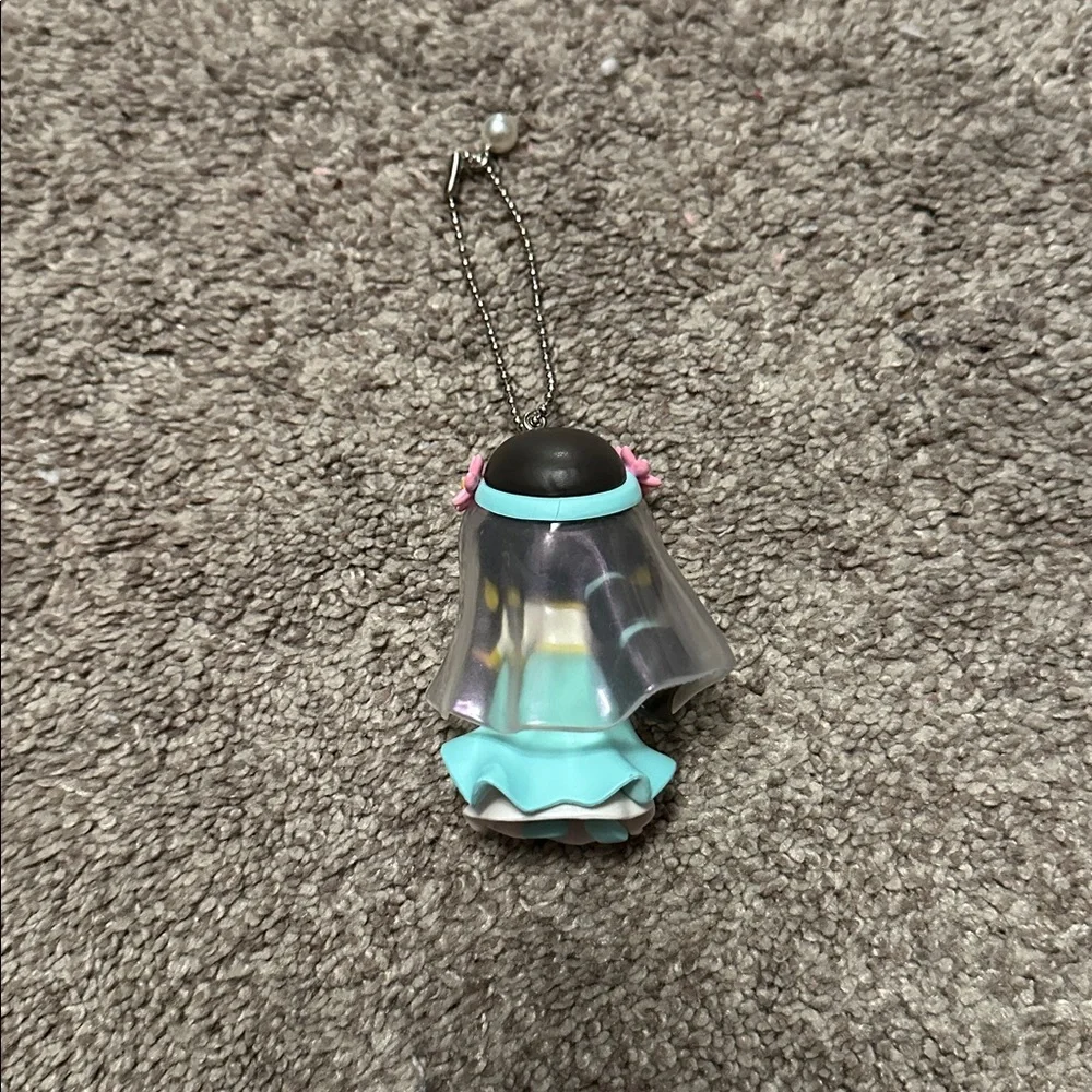 Miniso Disney Princess Jasmine Bag Charm Keychain - Picture 4 of 4